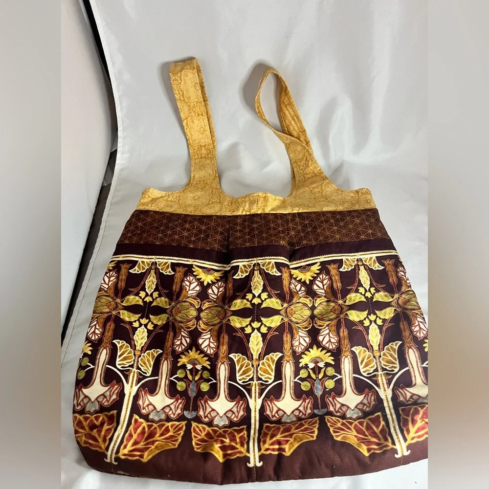 Batik pattern bag - Picture 1 of 5